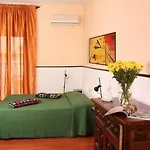 Πανσιόν Key Center 4*