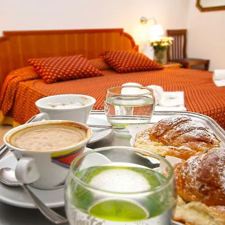 Key Center Vendégház Róma