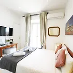 Affittacamere Key Center 4*
